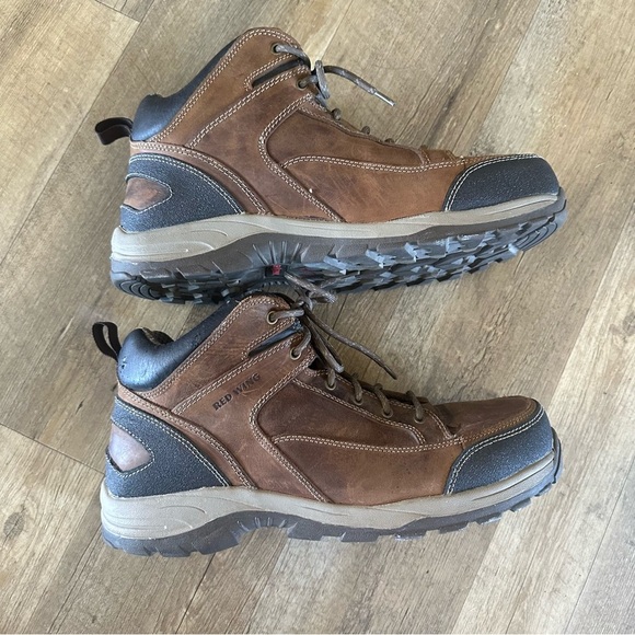 Red Wing Men’s Truhiker Safety Toe Boots - Picture 5 of 14